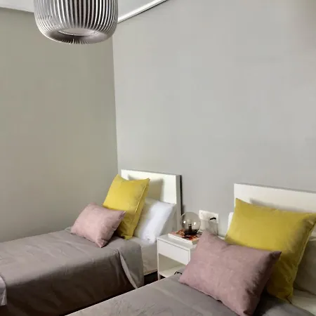 ***nuevo Piso En Wifi Parking***